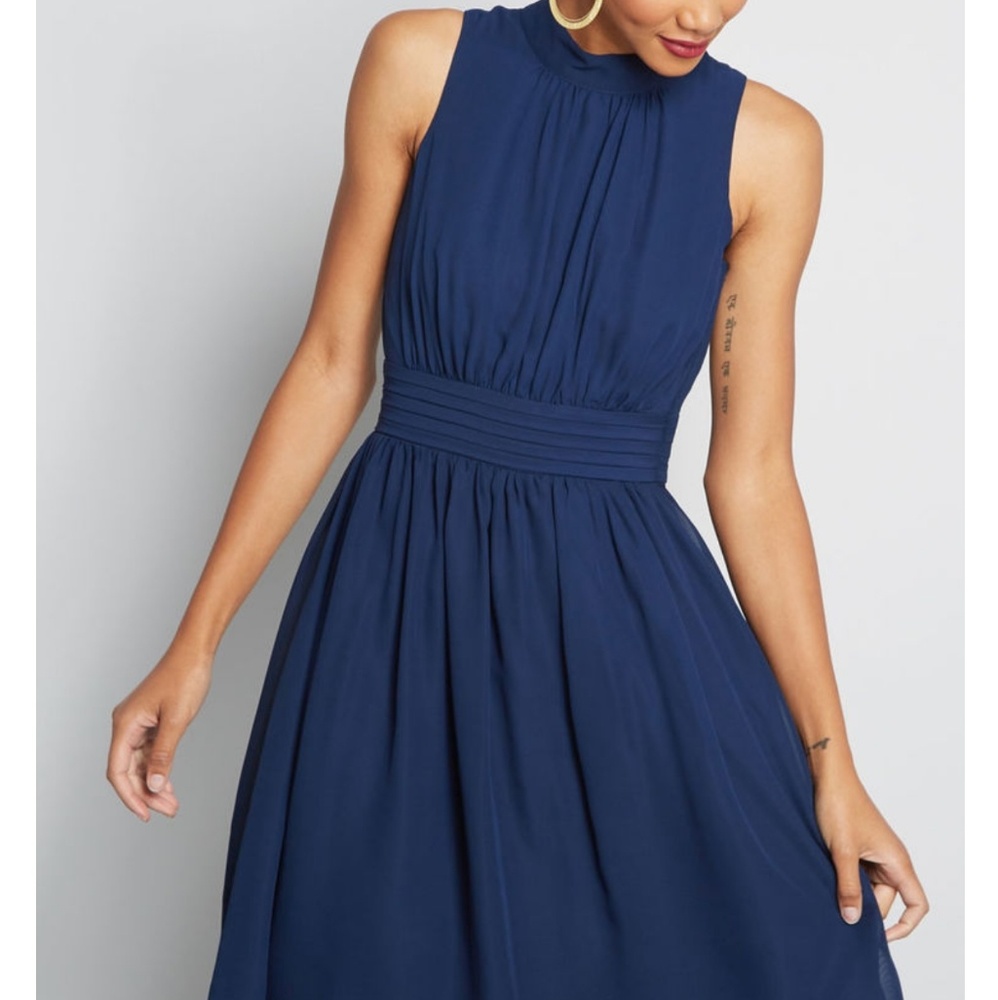 FINAL MARKDOWN Modcloth "Windy City" Chiffon Dress